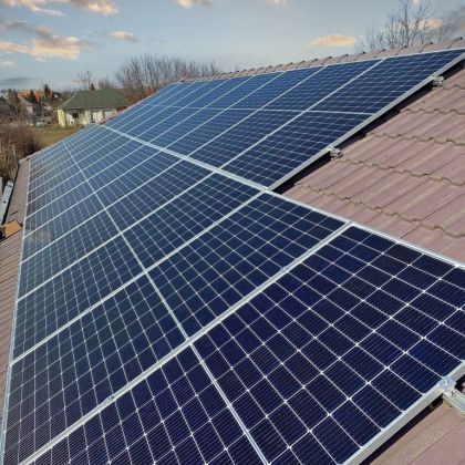 Kapcsolódó projektjeink