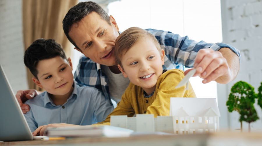 Napelem támogatás családoknak